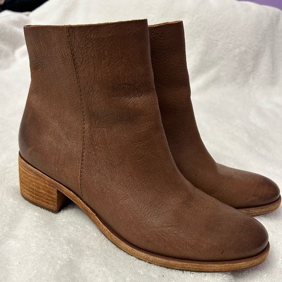 Women's Kork Ease Zip On Ankle Boot Mayten Tan Aztec Brown Leather Size 81/2M - Picture 9 of 9